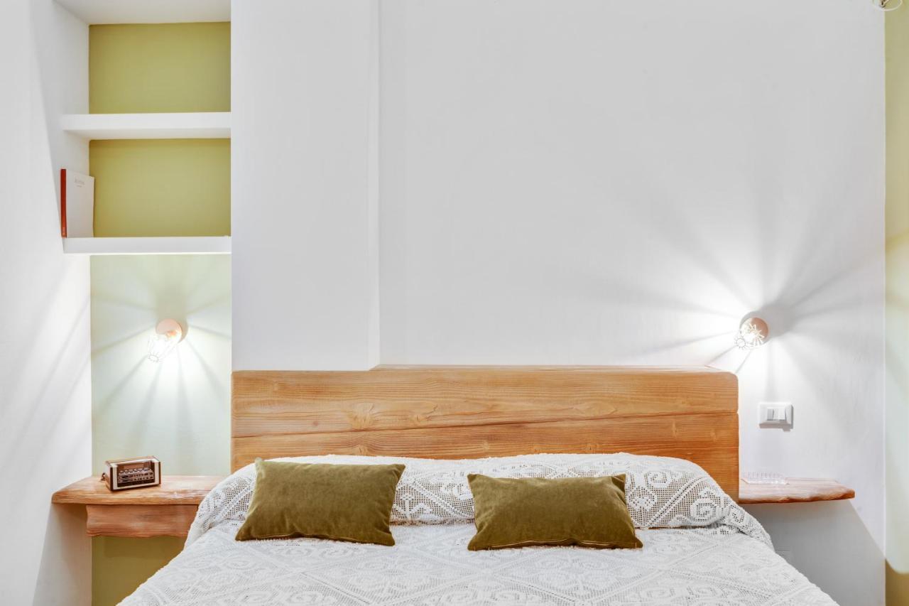 Madame Bari' Suite Apt In The Heart Of Bari Esterno foto
