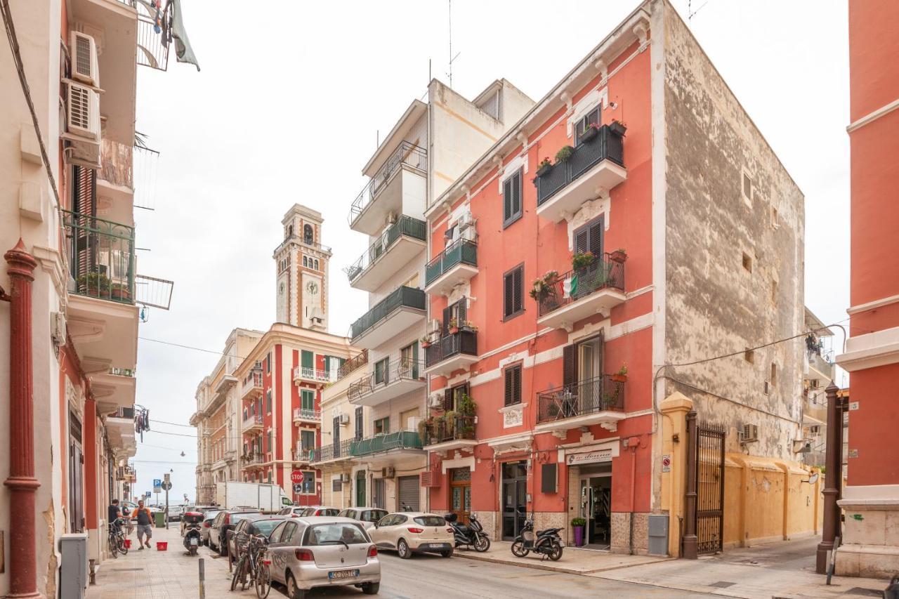 Madame Bari' Suite Apt In The Heart Of Bari Esterno foto